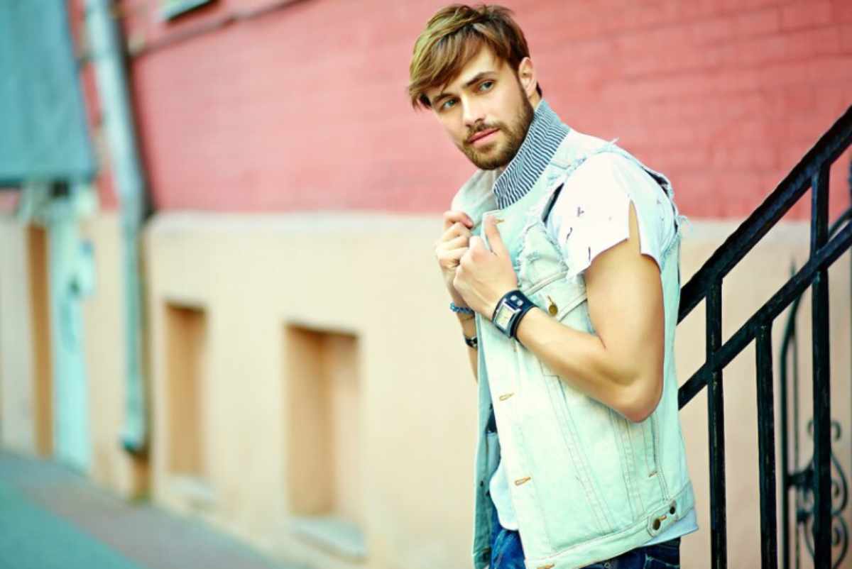Discover Free Mann's Fashion: Trendy, versatile clothing that blends modern designs with timeless elegance, perfect for every occasion and a sustainable wardrobe.