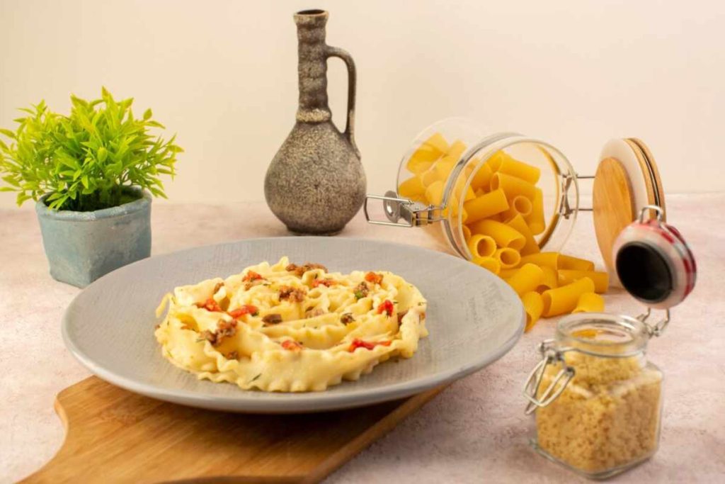 Delicious Old Fashioned Baked Macaroni and Cheese with a creamy cheese sauce and golden, crispy topping, perfect for a comforting meal