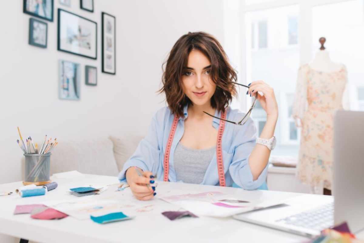 Shin in fashion design highlighting top trends like sustainable materials, minimalist designs, customizable clothing, and cutting-edge fashion innovations.