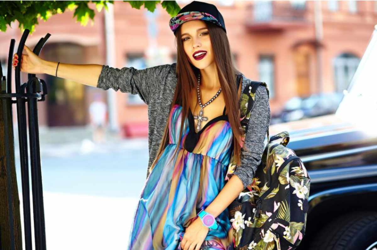 2014 Fashion trends featuring pastels, athleisure, metallic fabrics, and 90s grunge styles.