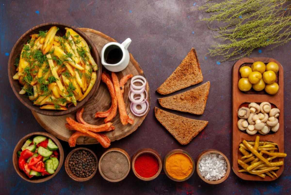 Easy and tasty meals made with justalittlebite food, perfect for breakfast, lunch, and dinner, offering simplicity and flavor in every dish.