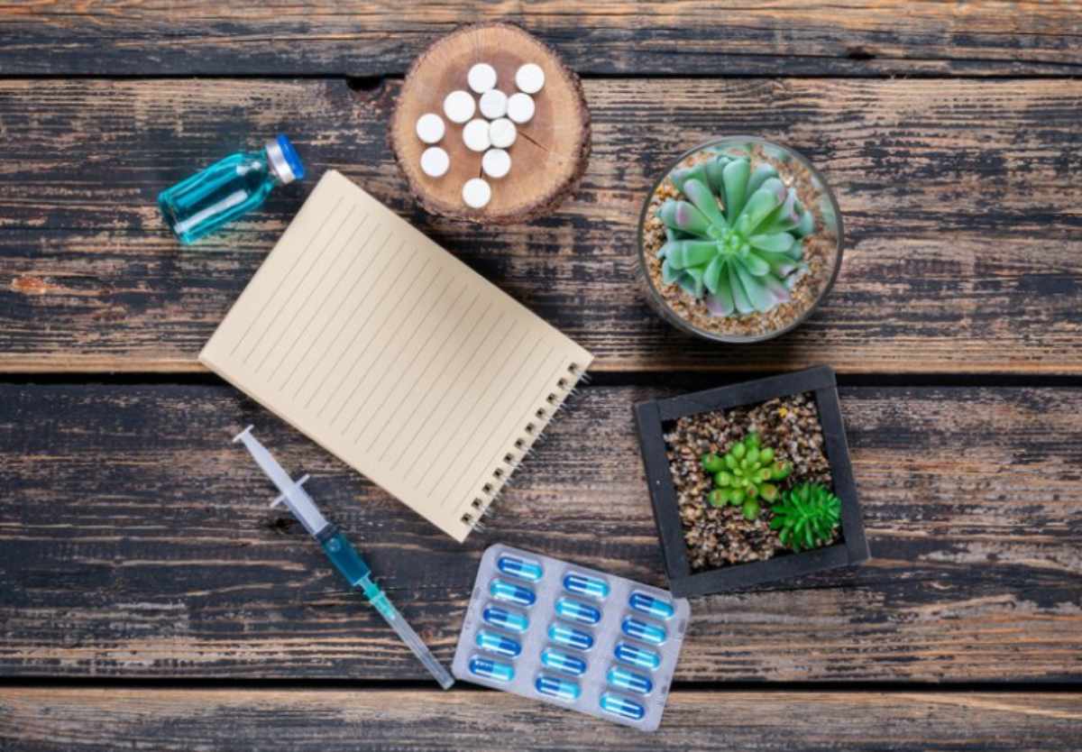 Geek Health Journal: A comprehensive guide combining fitness, meal planning, mental health tips, and tech tools to enhance your overall wellness.