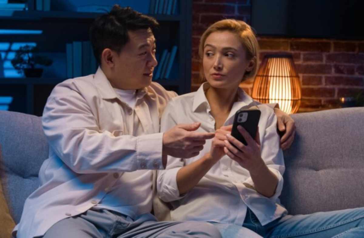 "Fantasy-themed roleplay chat session with multiple characters"